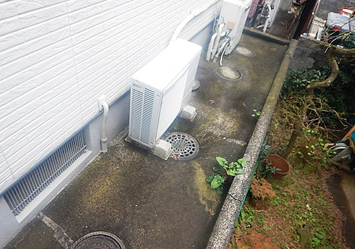 【写真】屋外給湯器