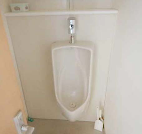 小便器