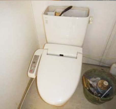 男子トイレ