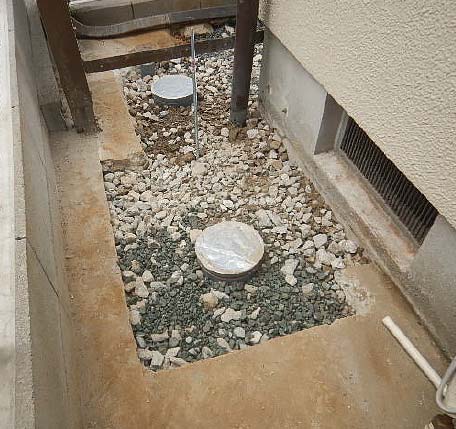 土・砂利埋め戻し